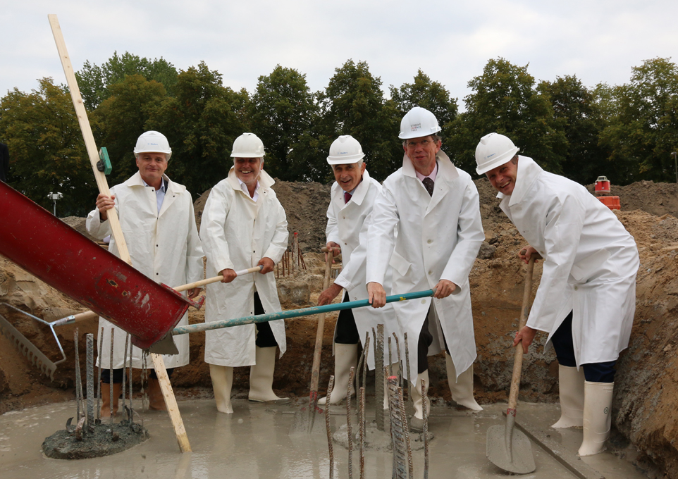 2014 09 10 Start construction Life Sciences Incubator at Utrecht Science Park